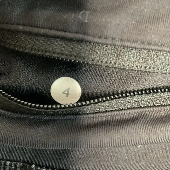 Lululemon Leggings Women Size 4 Black/White Floral Run Inspire Crop All Luxtreme - Picture 3 of 10